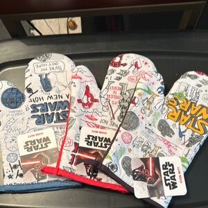 Star Wars Kids Oven Mitt Set - Multicolor